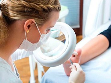 UNGHIE MALATE: DA OGGI UN NUOVO TRATTAMENTO, RAPIDO ED EFFICACE