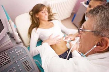 “DIAMO VOCE AL SILENZIO”: PARLIAMO DI ENDOMETRIOSI