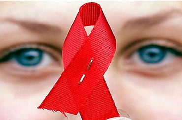 “GUARDIAMO OLTRE”: COME INVECCHIARE CON L’HIV