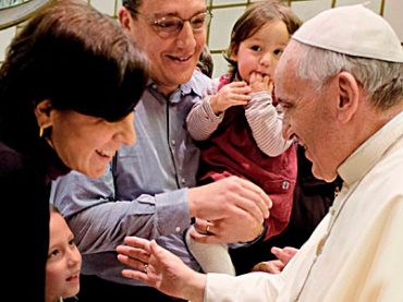 IL SINODO DEI VESCOVI SI APRE ALLE DONNE