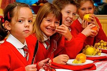 OGNI ETA’ HA LE SUE REGOLE EDUCAZIONALI: ECCOLE, PER MAMMA E PAPA’