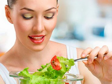 UNA CUCINA “CUM GRANO SALIS” PER PREVENIRE L’IPERTENSIONE