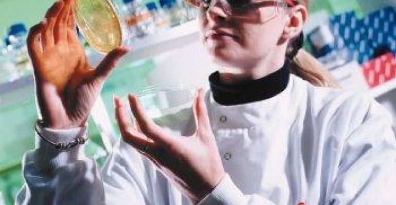 UNA DONNA CHE LOTTA CONTRO I VIRUS