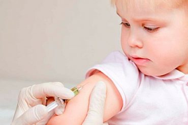 VACCINI: ALLARME CATTIVA INFORMAZIONE SUL WEB