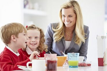 MAMME, BIMBI: NON DIMENTICATE LA COLAZIONE (E LA MERENDA)!