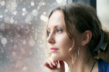 CHRISTMAS BLUES: VIA QUEL VELO DI TRISTEZZA