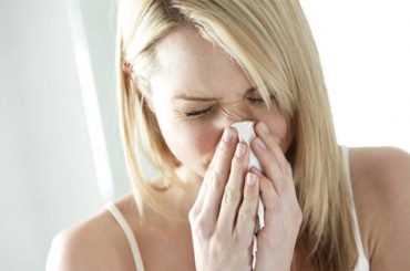 RAFFREDDAMENTI DI STAGIONE:        SI’ ALL’AUTOMEDICAZIONE