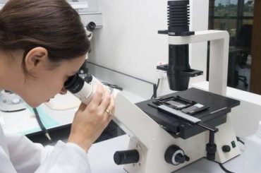 LA FERTILITA’ SI PRESERVA FIN DA GIOVANI