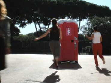 INCONTINENZA URINARIA: SI AFFRONTA COSI’