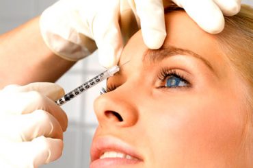 IN VACANZA PER RIGENERARSI E “FARE UN RITOCCHINO”