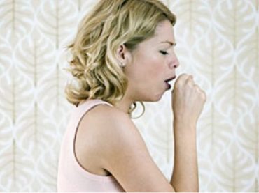 Come riconoscere e trattare i sintomi della tosse