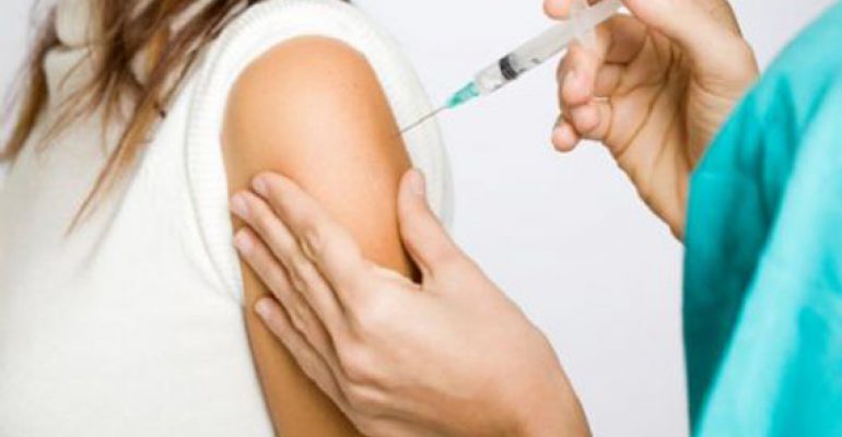 Meningite: vaccini gratis, ma senza allarmismi