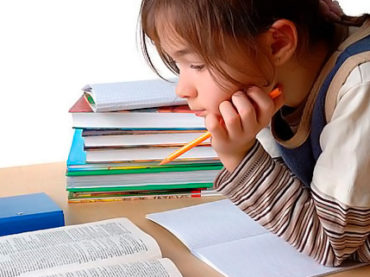 Bambini: attenti alla corretta postura