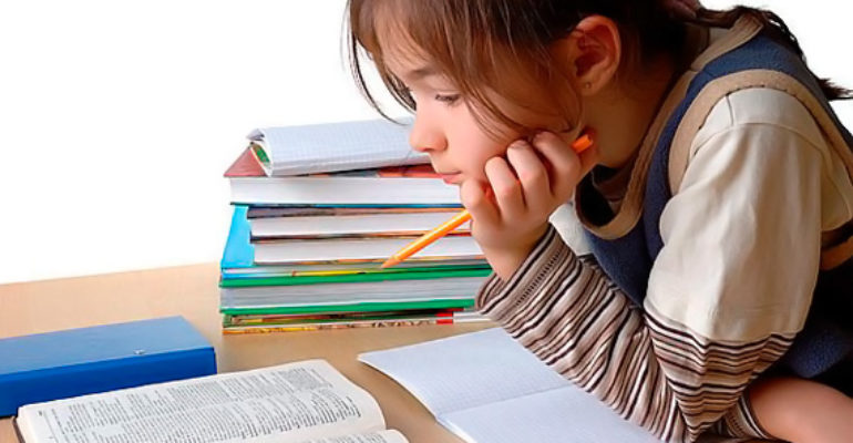 Bambini: attenti alla corretta postura