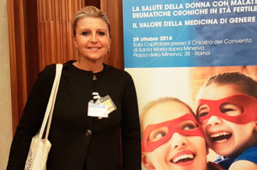 Malattie reumatiche: una donna su due teme la maternità