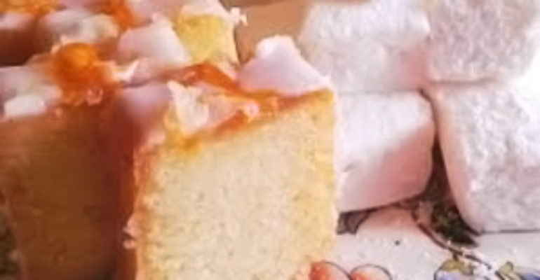 Per un San Valentino ricco di energia: la ciambella pompelmo rosa e yogurt