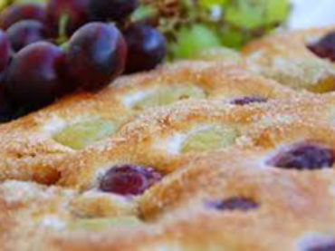 No al colesterolo e via il gonfiore, con la mini focaccia dolce all’uva