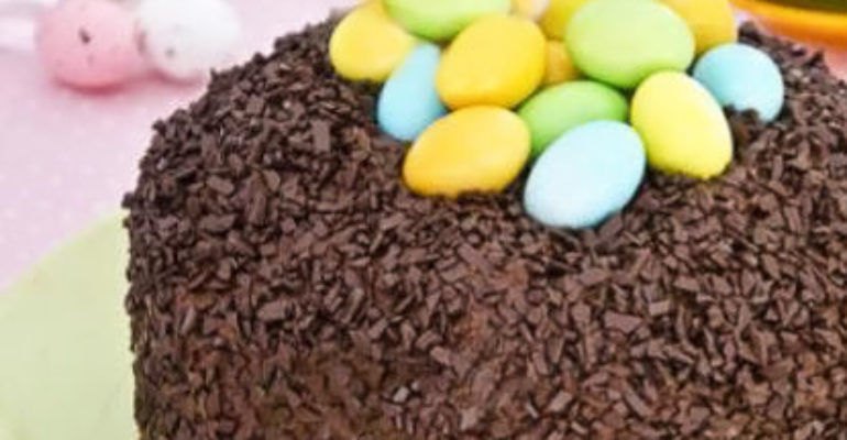 A Pasqua #IoRestoaCasa e preparo la Torta “nido” al cioccolato e ovetti