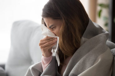 Influenza e Covid: come distinguerli e curarne i sintomi