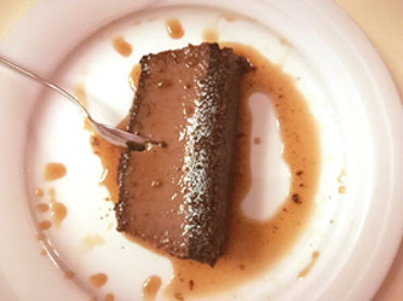 A Natale #IoRestoaCasa e preparo il Bonet: dolce cioccolato agli amaretti