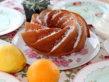 Ciambella pompelmo e yogurt: per bruciare i grassi, sgonfiarsi e potenziare le difese