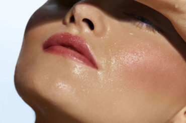 Operazione trucco “anticaldo” per il make up estivo