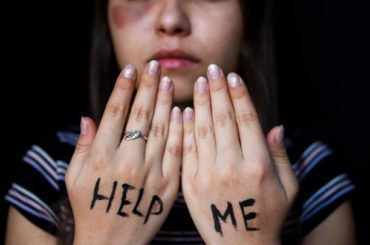 Violenza sulle donne: il coraggio della denuncia? Purtroppo non basta