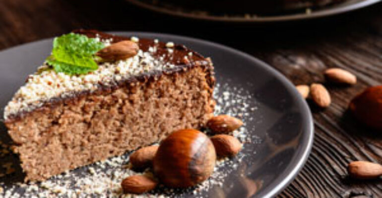 No ad anemia e colesterolo con la torta di castagne “milk & egg free”