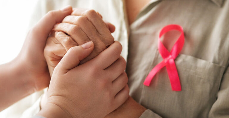 Cancro al seno: in calo la mortalità tra le under 50