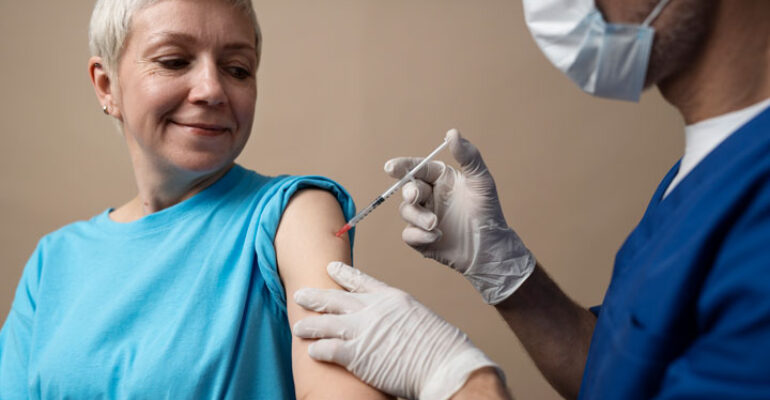 Vaccinazioni: adesioni basse, importanza sottostimata