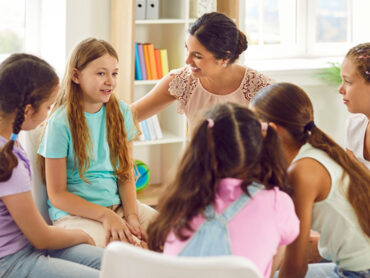 Lo psicologo, una figura sempre più necessaria dentro la scuola