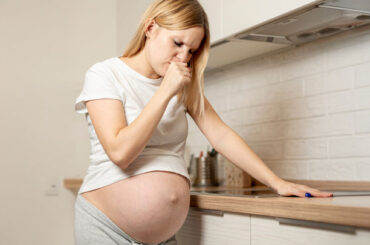 Nausea e vomito in gravidanza sono ancora un tabù