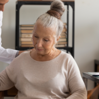 Dalla Federazione Alzheimer le Linee di indirizzo per cure più sicure e inclusive